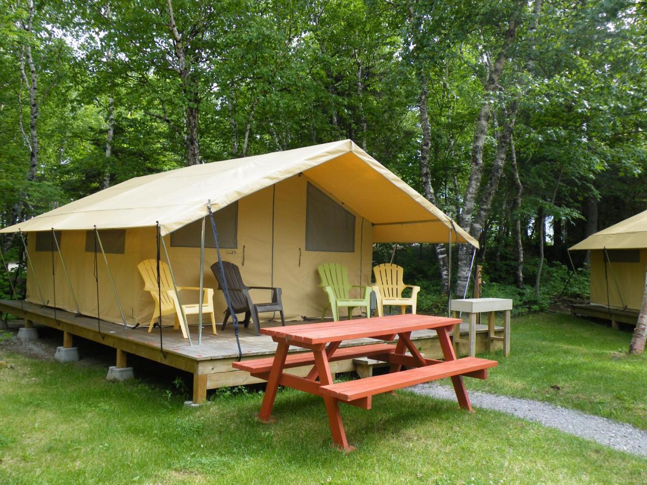 Prets-A-Camper Camping Tadoussac Exterior foto
